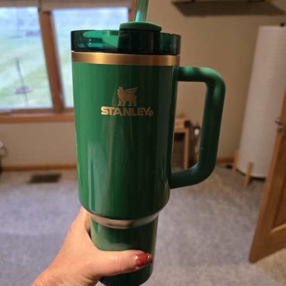 Stanley St Pattys Day 40 0z Quencher New - Picture 5 of 6